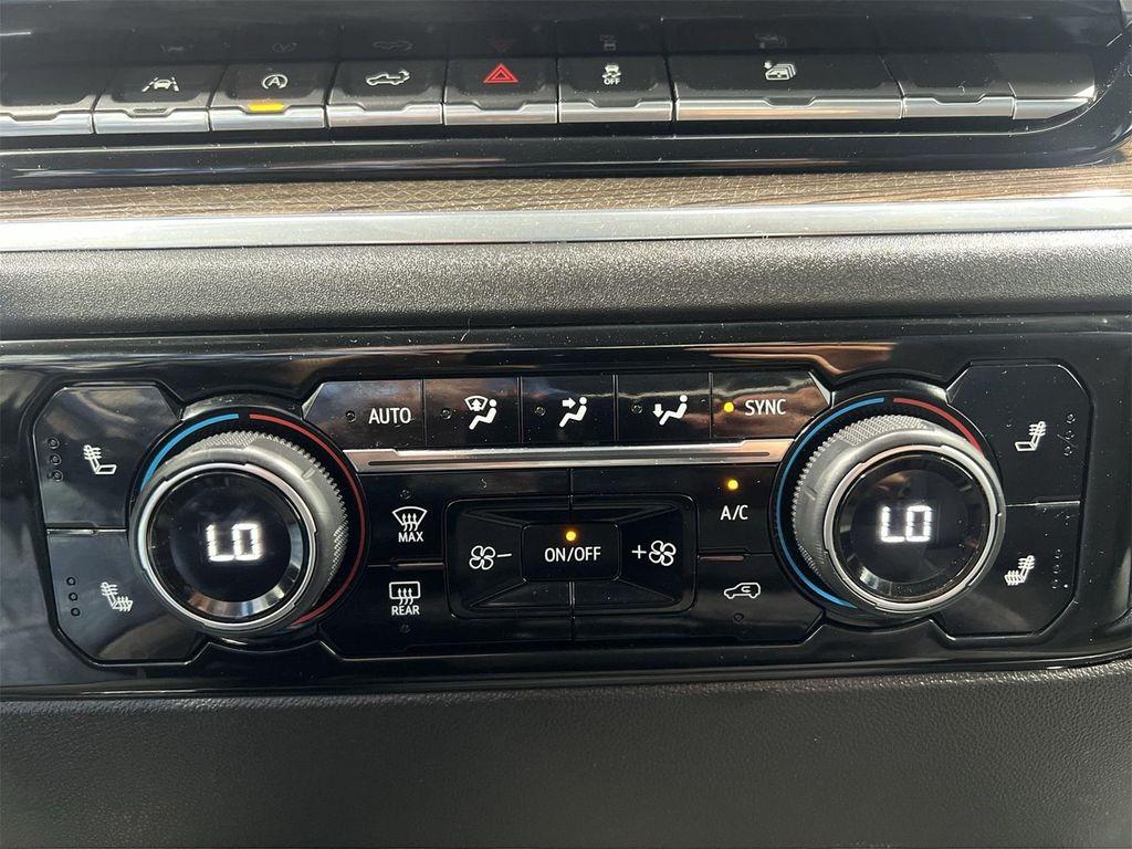 used 2024 Chevrolet Silverado 1500 car, priced at $39,996