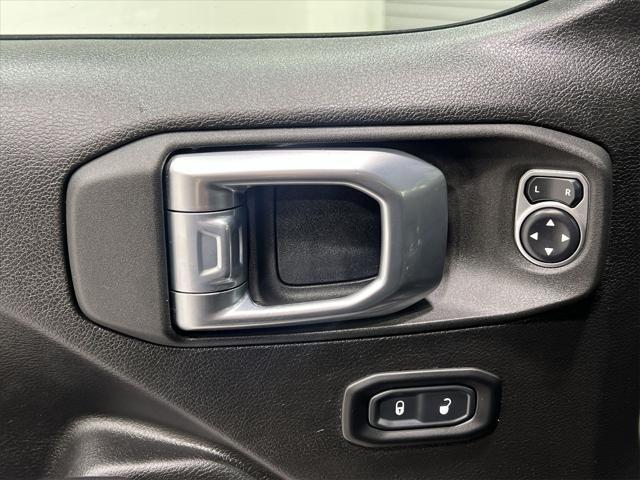 used 2021 Jeep Gladiator car, priced at $34,777