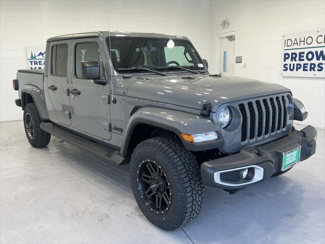 used 2021 Jeep Gladiator car, priced at $34,777