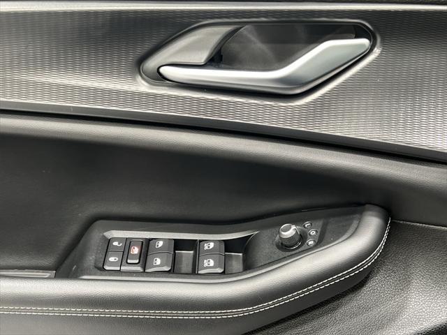 used 2023 Jeep Grand Cherokee L car, priced at $31,995