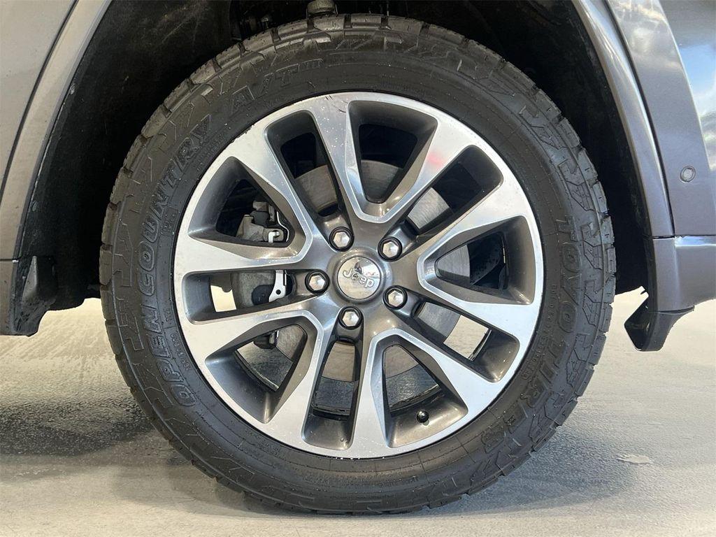 used 2018 Jeep Grand Cherokee car, priced at $18,988