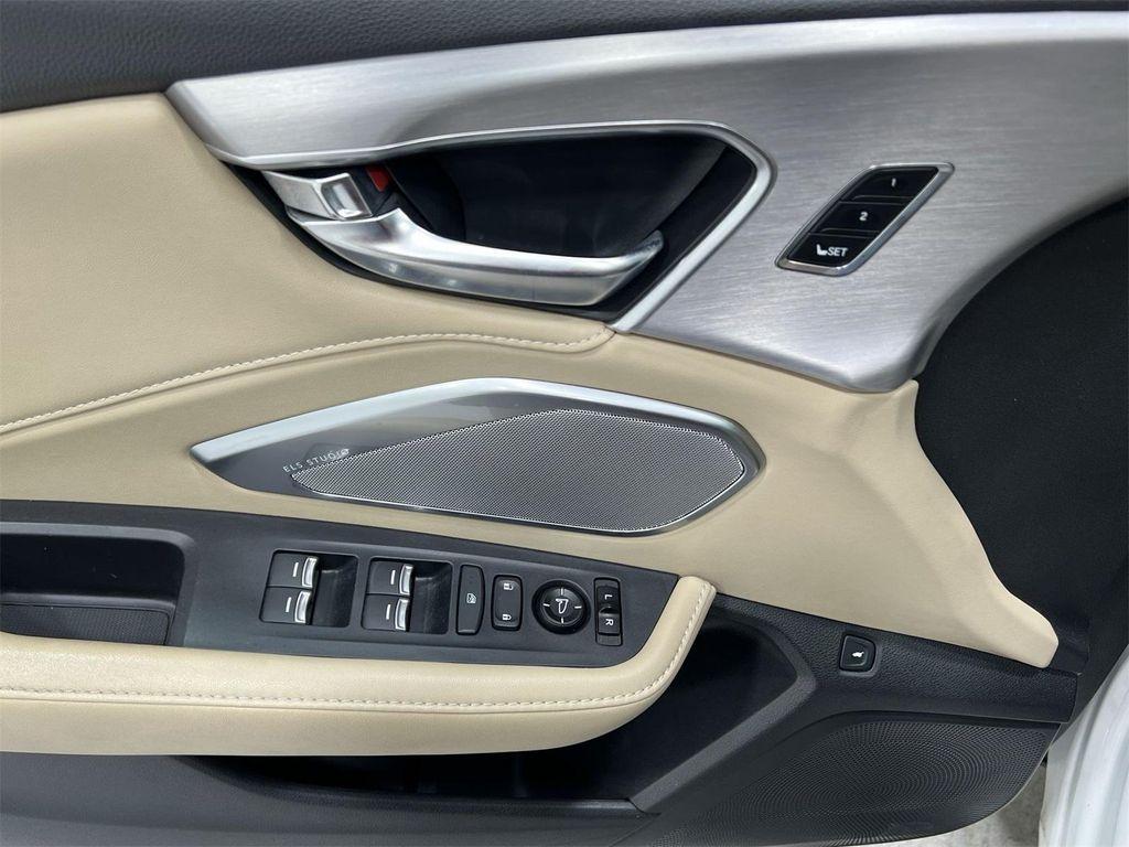 used 2020 Acura RDX car, priced at $28,995