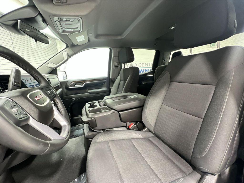 used 2023 GMC Sierra 1500 car, priced at $46,888
