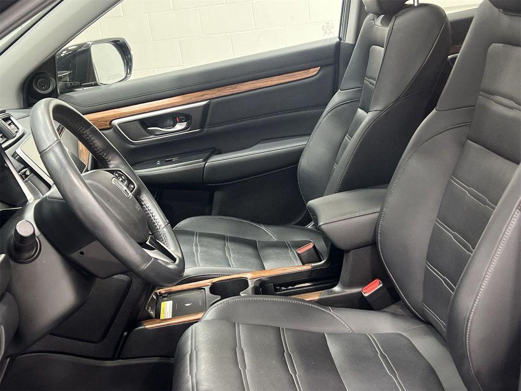 used 2021 Honda CR-V car, priced at $31,333