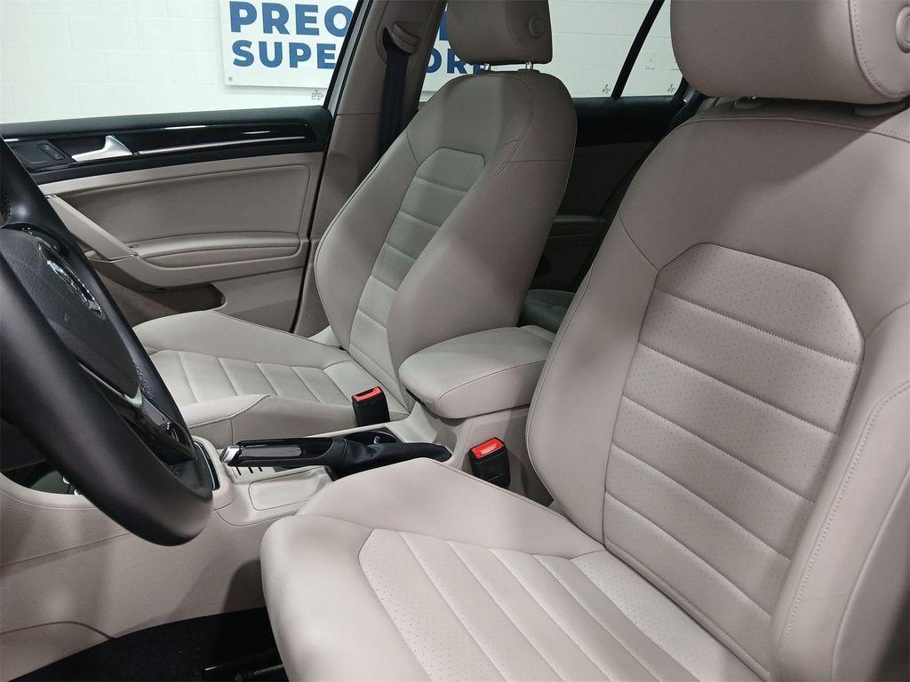 used 2018 Volkswagen Golf SportWagen car, priced at $21,775