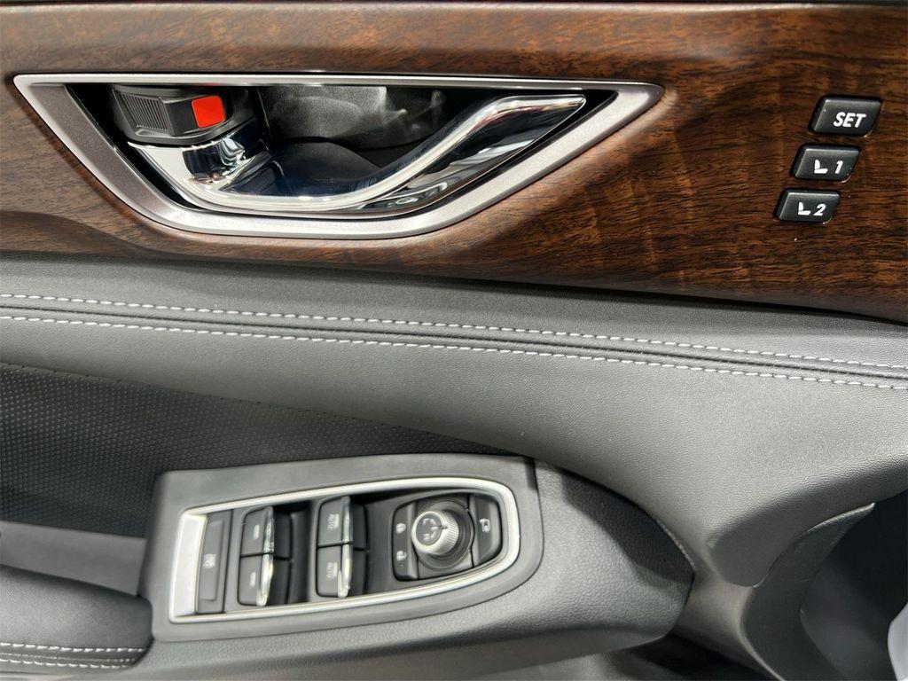 new 2025 Subaru Ascent car, priced at $53,681
