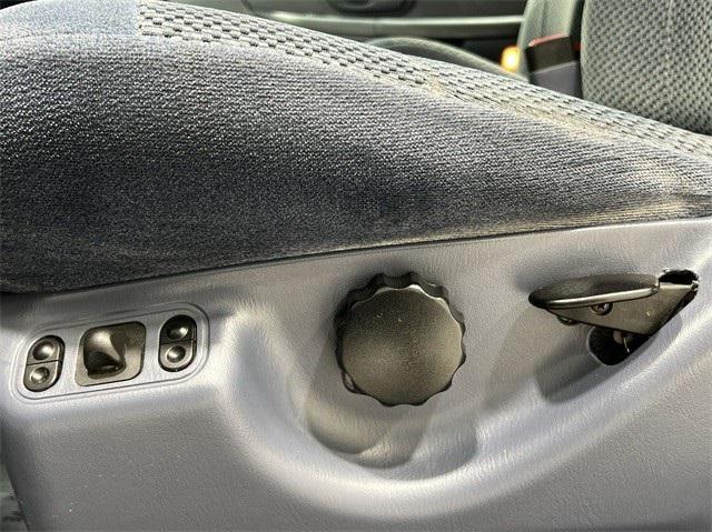 used 1999 Ford F-250 car, priced at $10,495