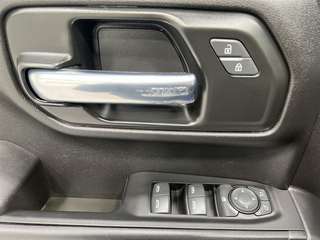 used 2022 Chevrolet Silverado 1500 car, priced at $35,995