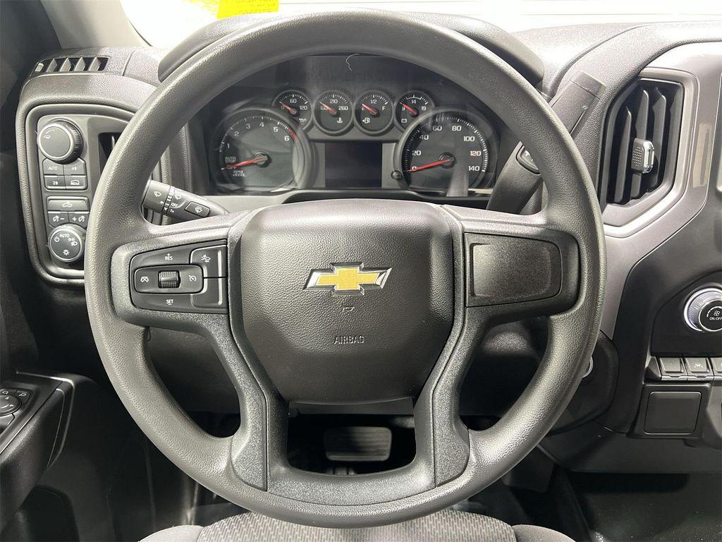 used 2022 Chevrolet Silverado 1500 car, priced at $35,995
