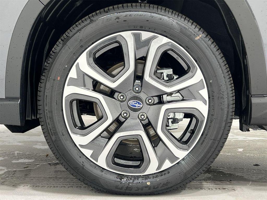 new 2025 Subaru Ascent car, priced at $50,377