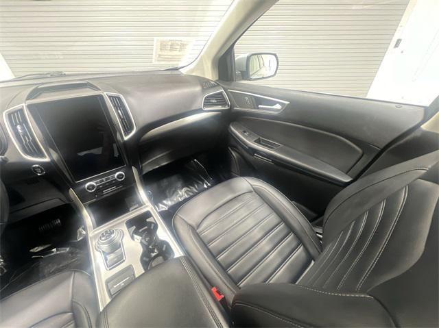 used 2024 Ford Edge car, priced at $30,995