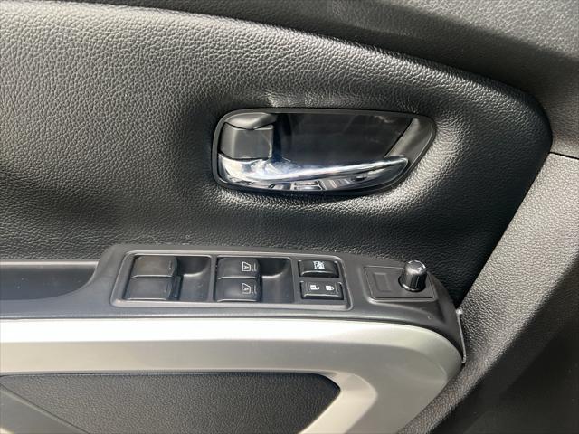 used 2022 Nissan Titan car, priced at $29,598