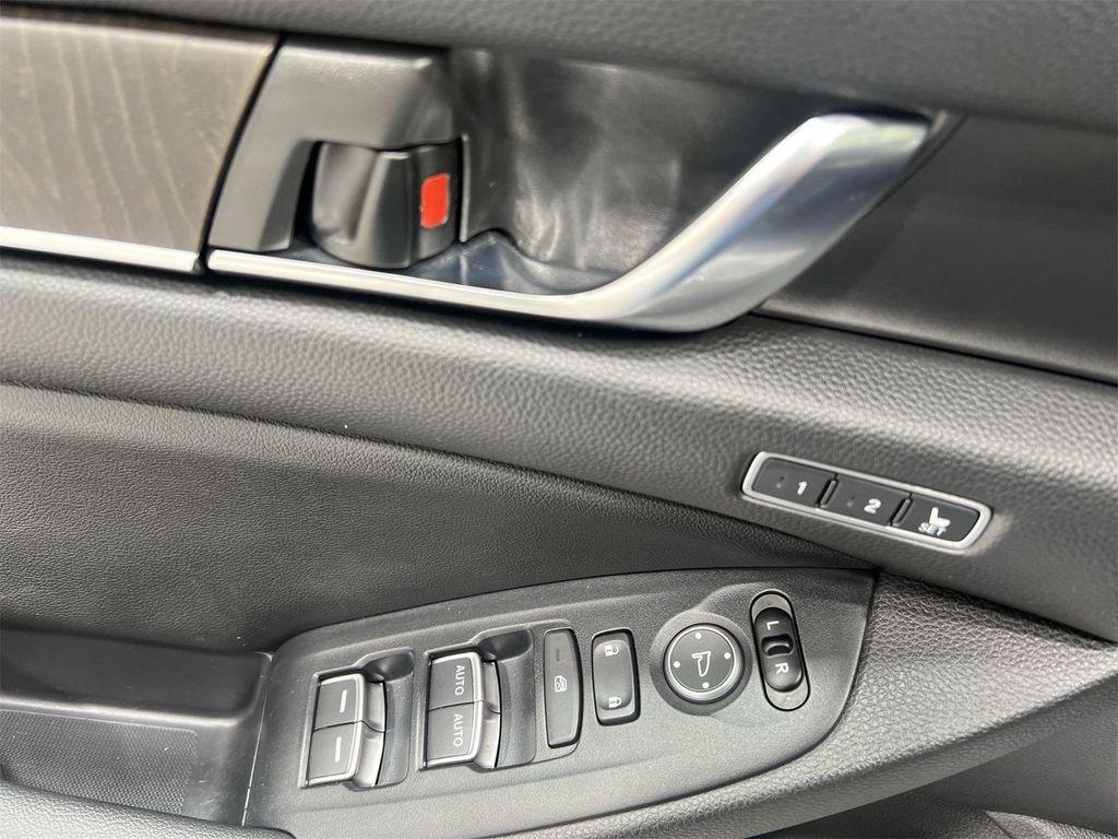 used 2020 Honda Accord car, priced at $32,993