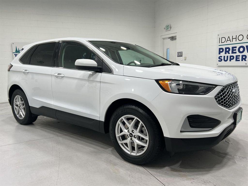 used 2024 Ford Edge car, priced at $27,995