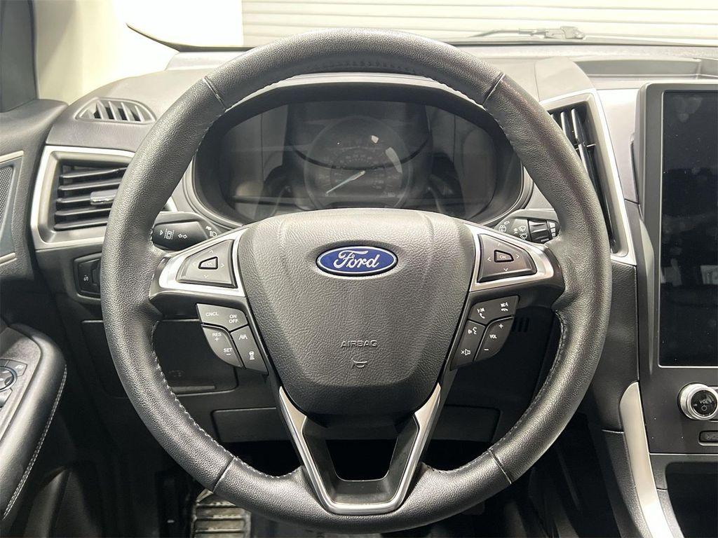 used 2024 Ford Edge car, priced at $27,995