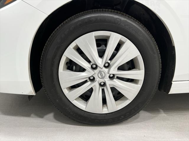 used 2025 Nissan Sentra car, priced at $23,963