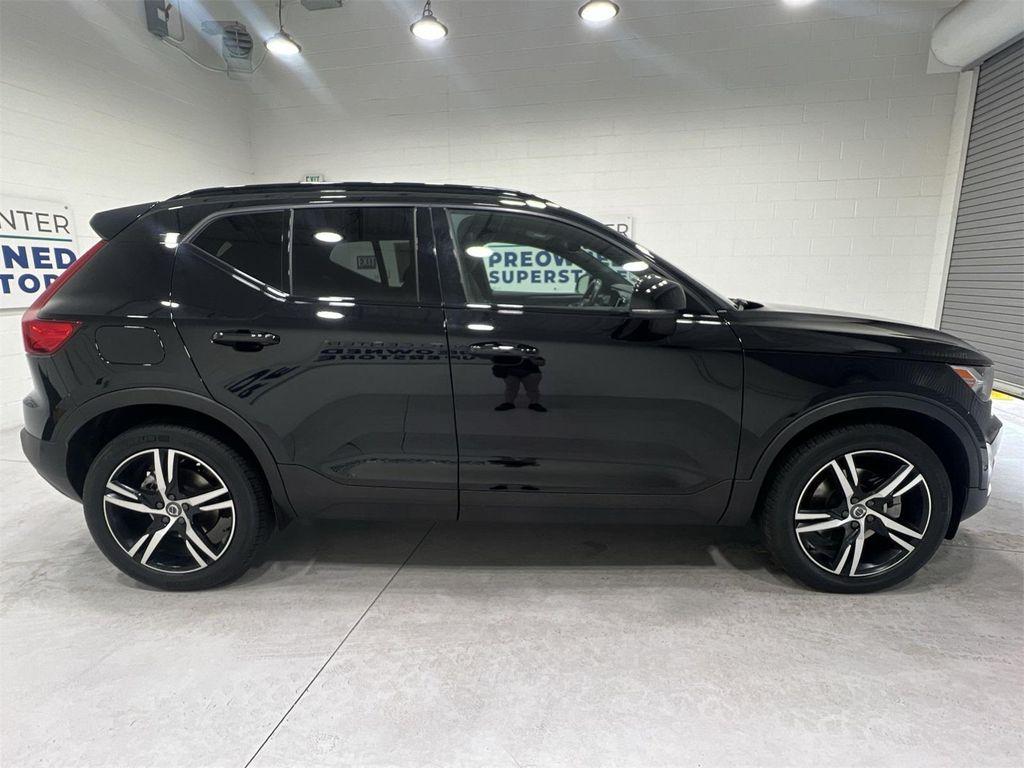 used 2021 Volvo XC40 car, priced at $21,978