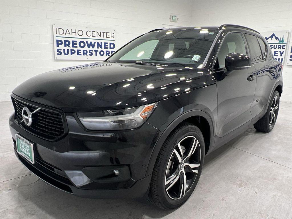 used 2021 Volvo XC40 car, priced at $21,978