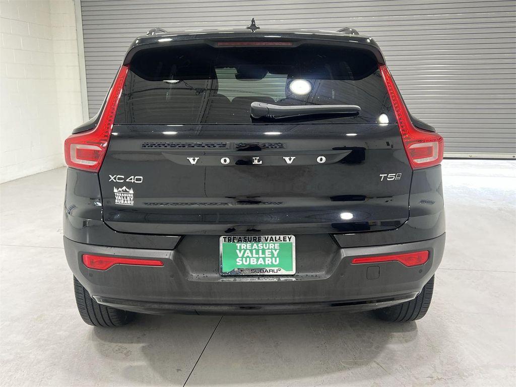 used 2021 Volvo XC40 car, priced at $21,978