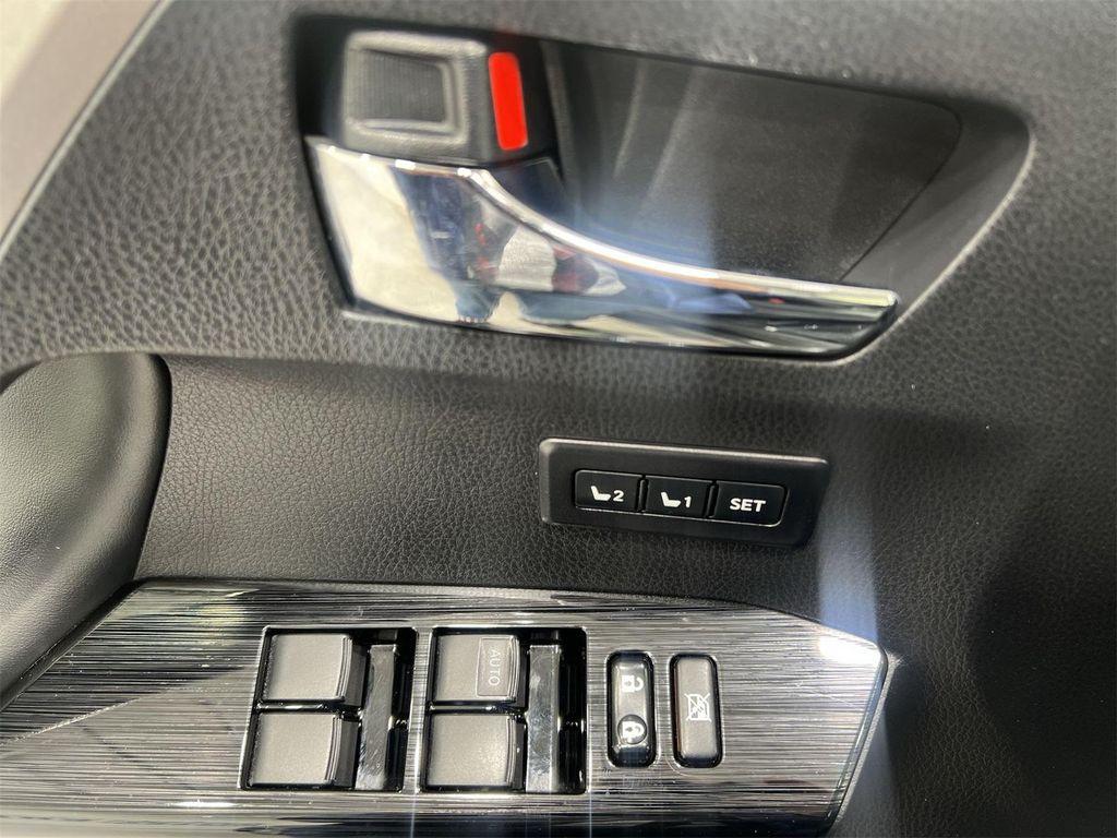 used 2018 Toyota RAV4 Hybrid car, priced at $25,511
