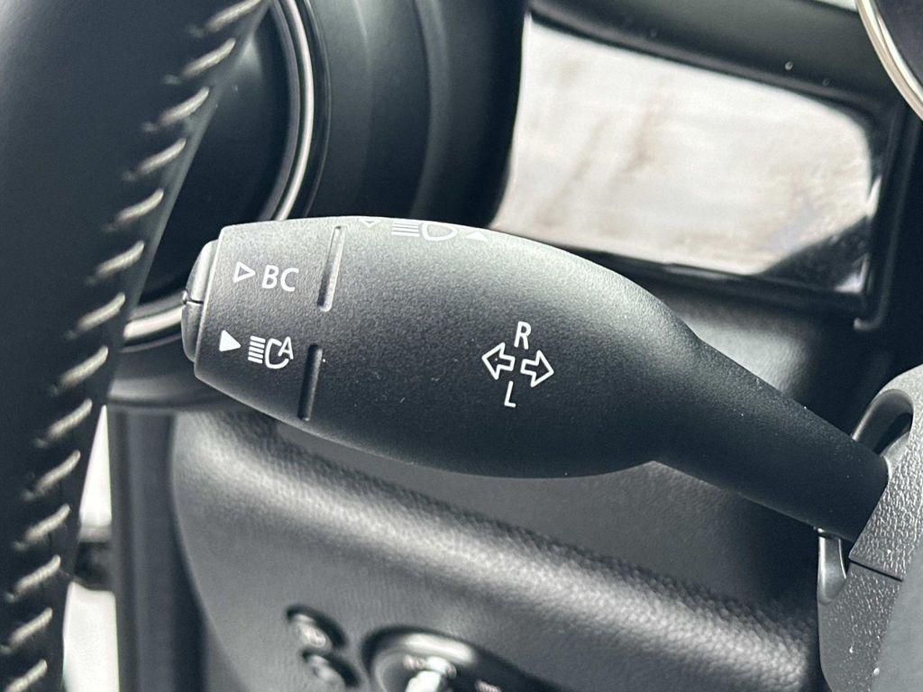 used 2024 MINI Hardtop car, priced at $27,495