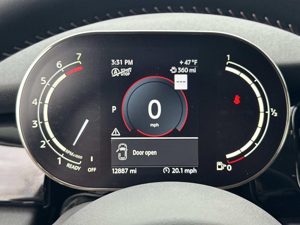 used 2024 MINI Hardtop car, priced at $27,495