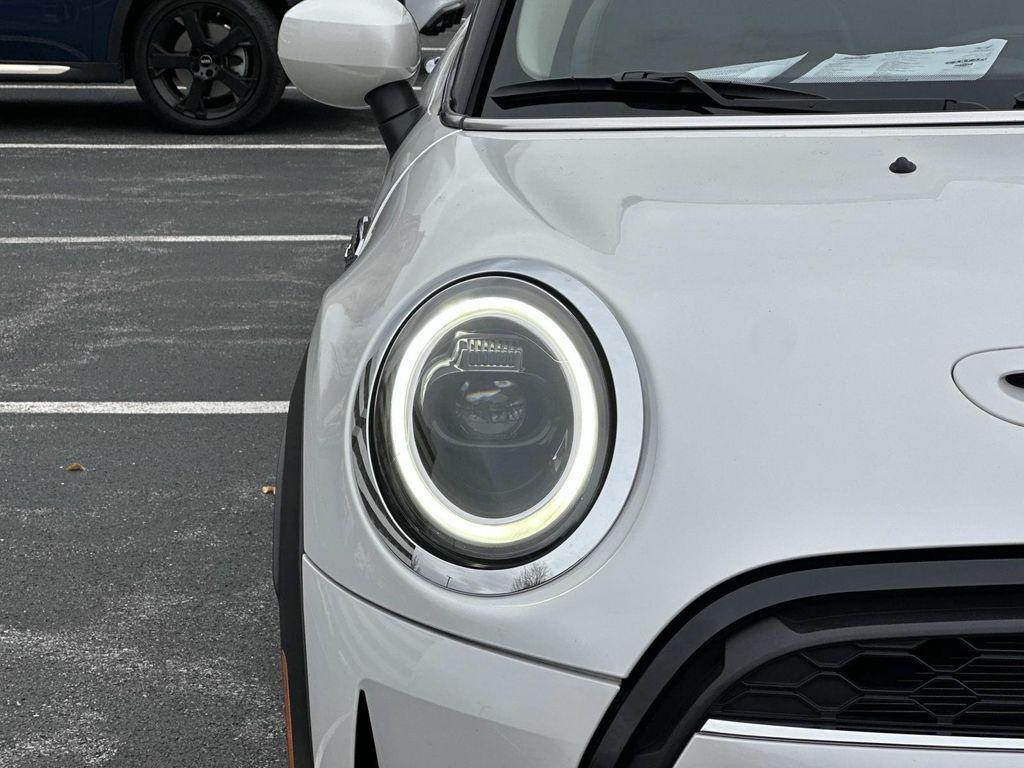 used 2024 MINI Hardtop car, priced at $27,495