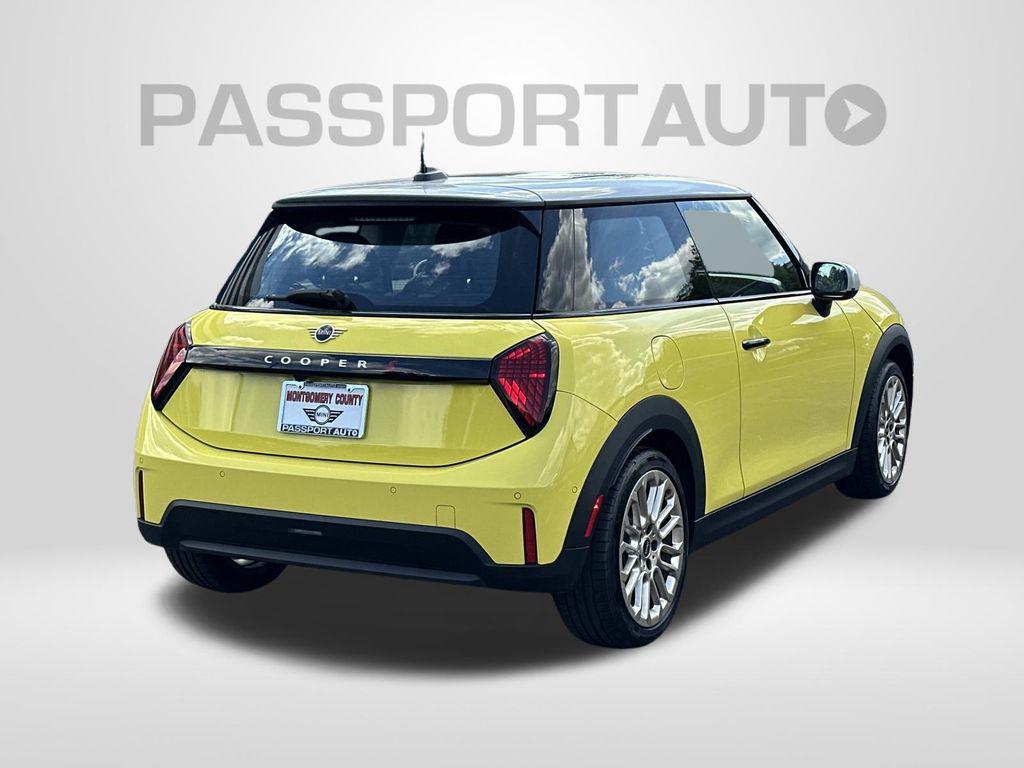 used 2025 MINI Hardtop car, priced at $27,500