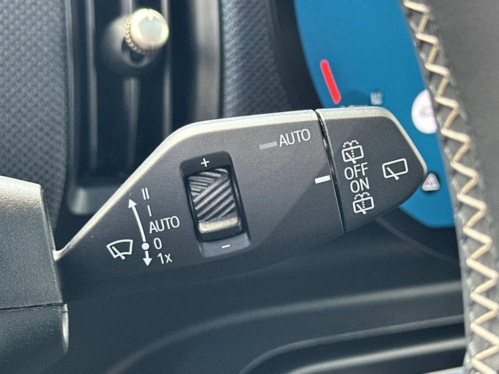 used 2025 MINI Hardtop car, priced at $27,500