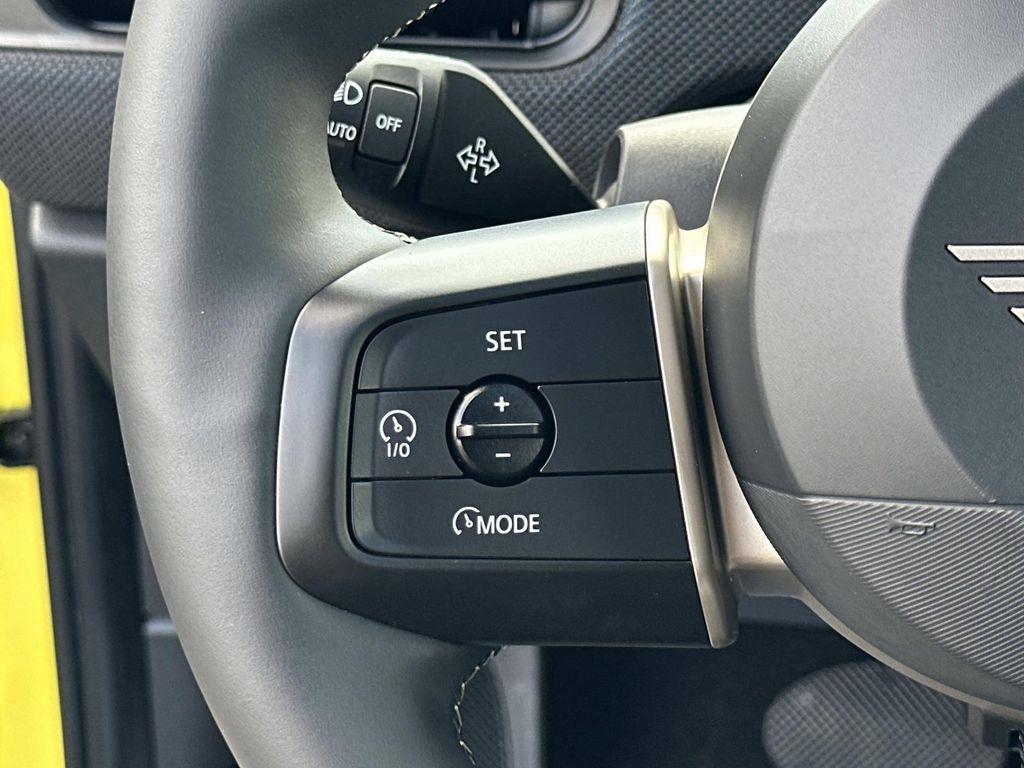 used 2025 MINI Hardtop car, priced at $27,500