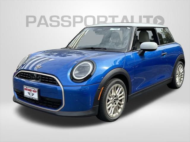 new 2025 MINI Hardtop car, priced at $34,580