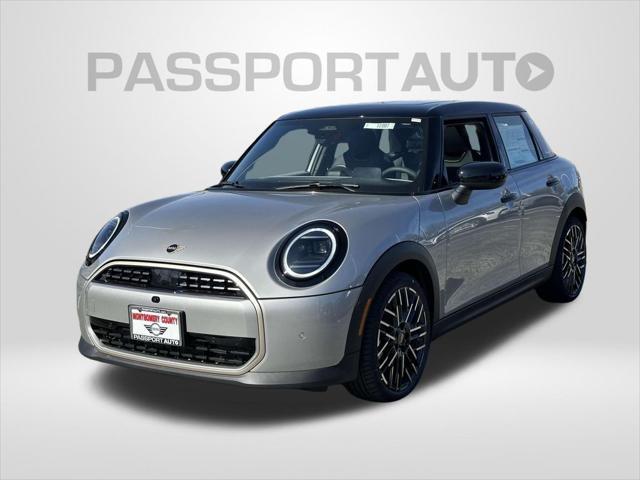 new 2025 MINI Hardtop car, priced at $34,405