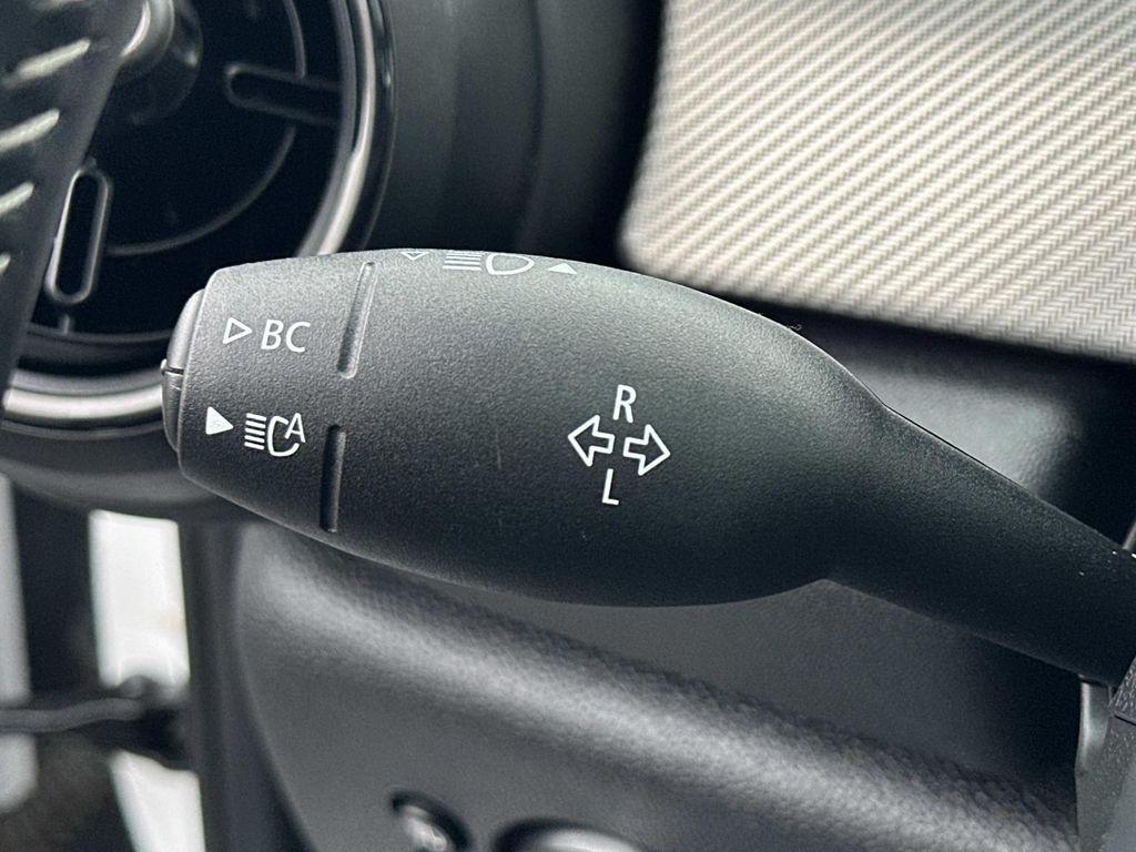 used 2023 MINI Hardtop car, priced at $27,495