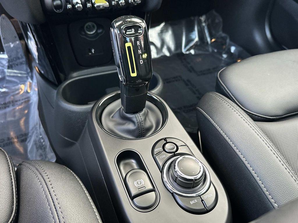 used 2024 MINI Hardtop car, priced at $24,420