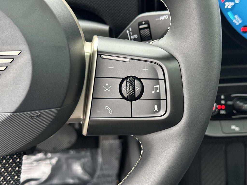 used 2025 MINI Hardtop car, priced at $28,950