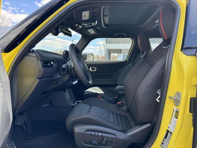 new 2025 MINI Hardtop car, priced at $41,675