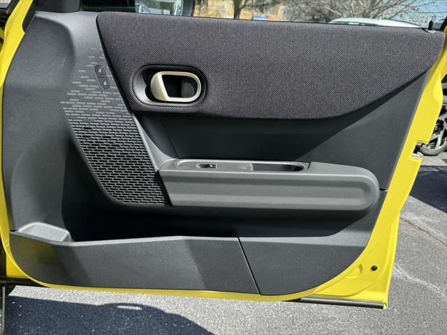 new 2025 MINI Hardtop car, priced at $41,675