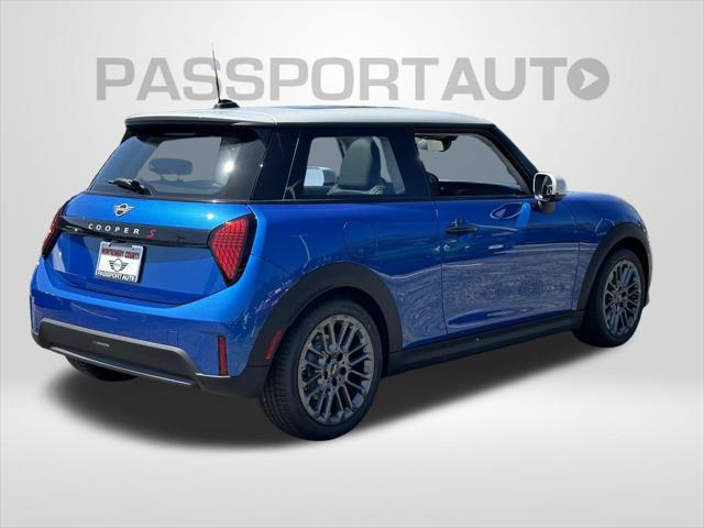 new 2025 MINI Hardtop car, priced at $36,055