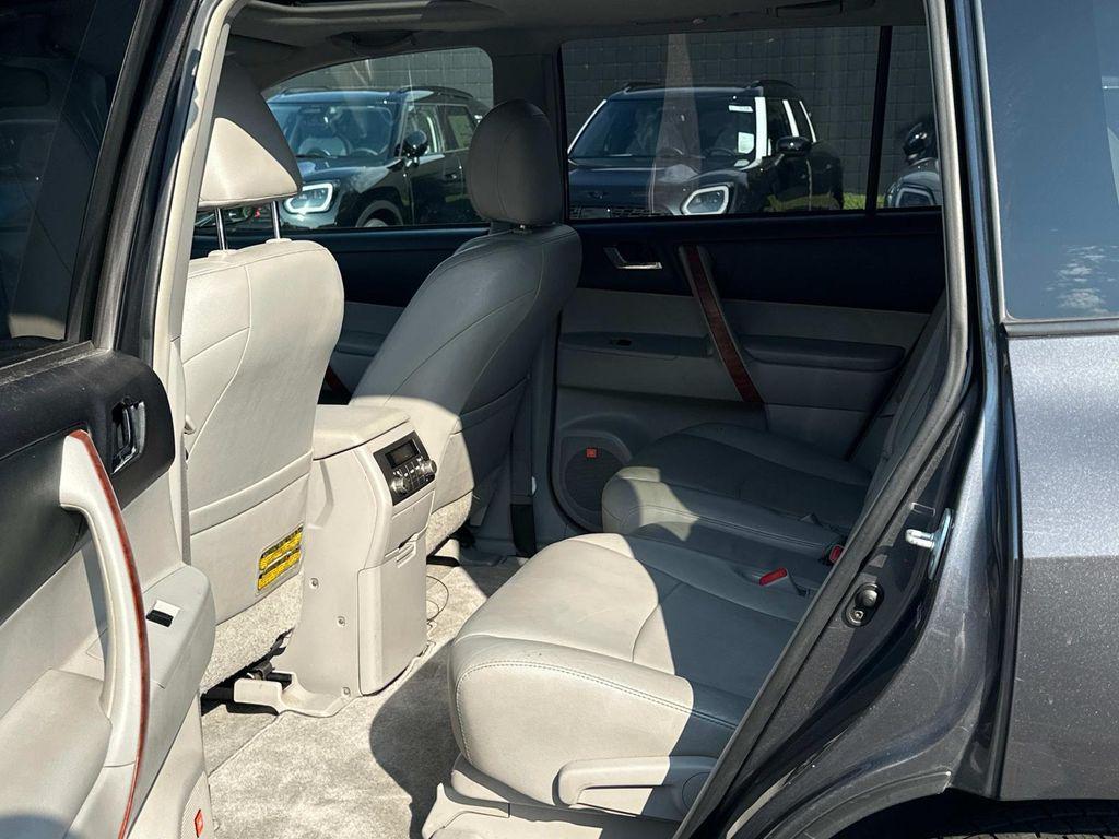used 2010 Toyota Highlander car, priced at $10,150