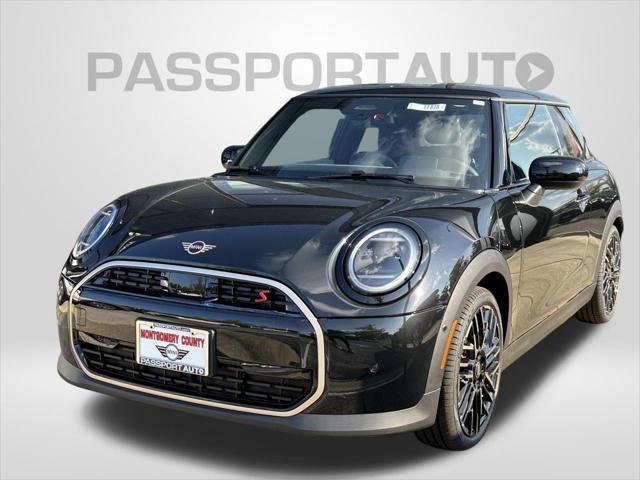 new 2025 MINI Hardtop car, priced at $36,755