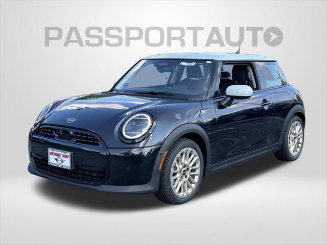 new 2025 MINI Hardtop car, priced at $33,870