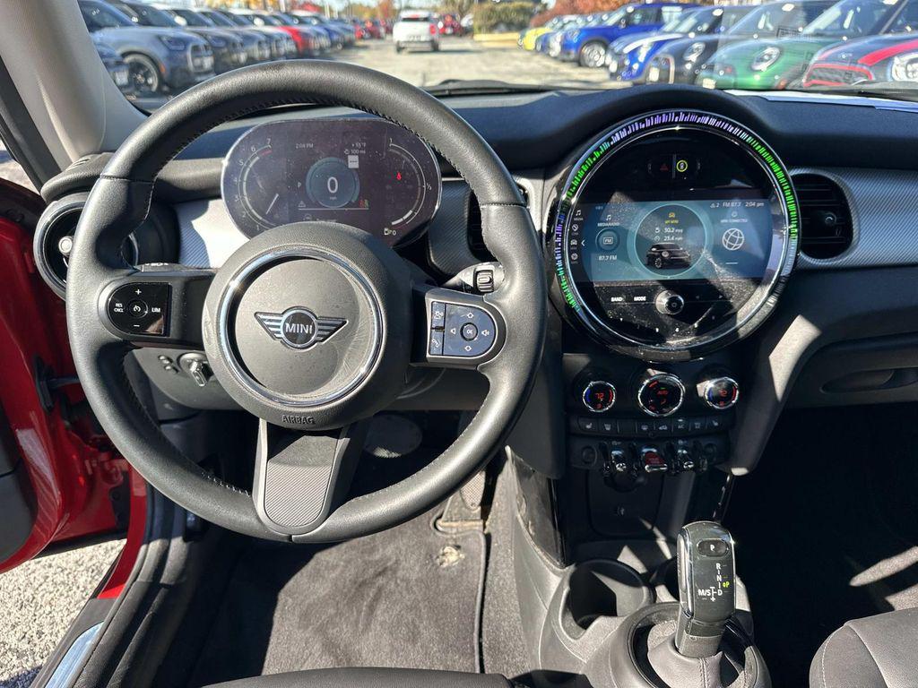 used 2023 MINI Hardtop car, priced at $21,998