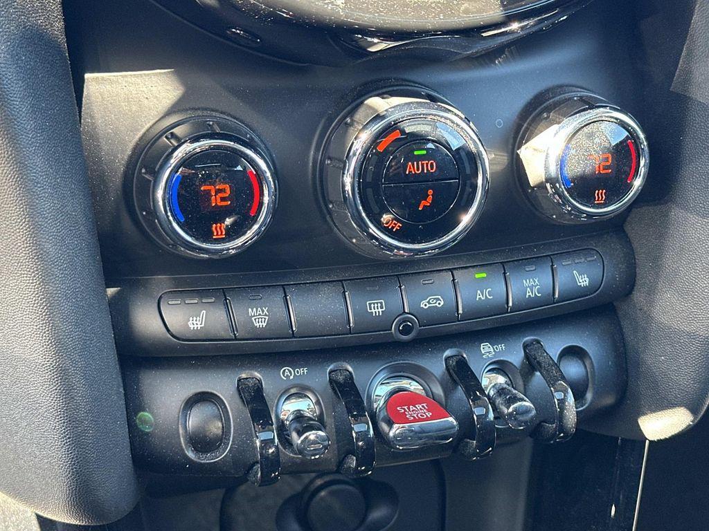 used 2023 MINI Hardtop car, priced at $21,998