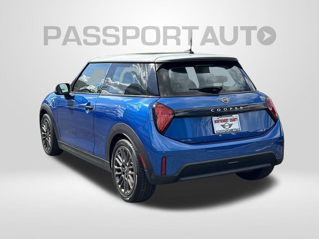 used 2025 MINI Hardtop car, priced at $27,450