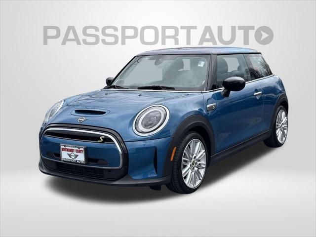 used 2024 MINI Hardtop car, priced at $24,600