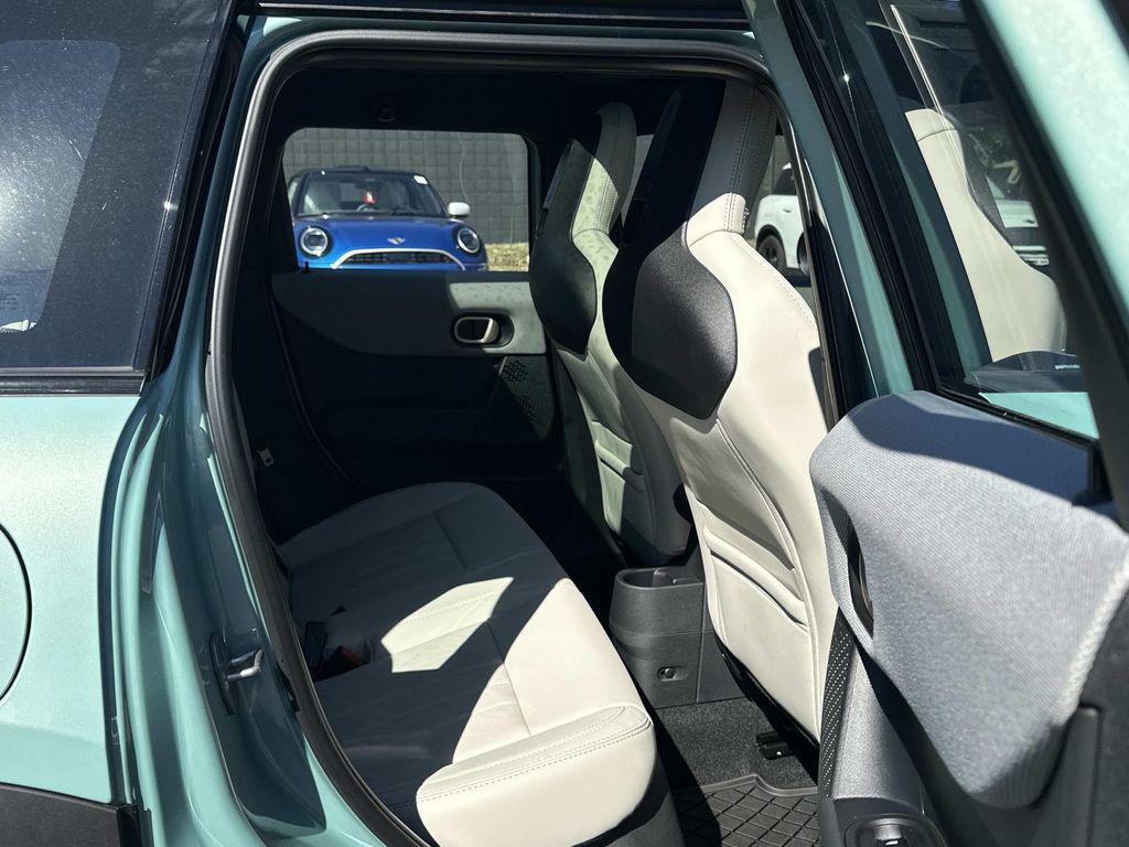 new 2025 MINI Hardtop car, priced at $39,810