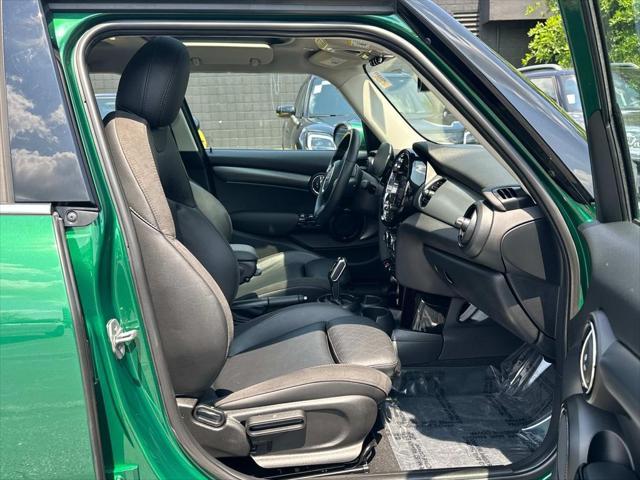 used 2023 MINI Hardtop car, priced at $25,998