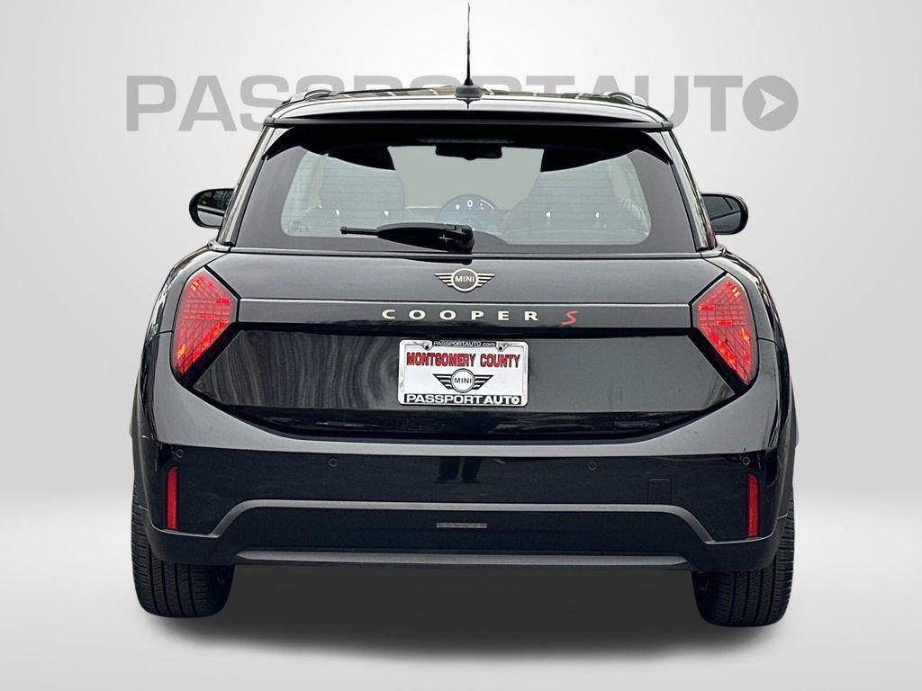 used 2025 MINI Hardtop car, priced at $28,750