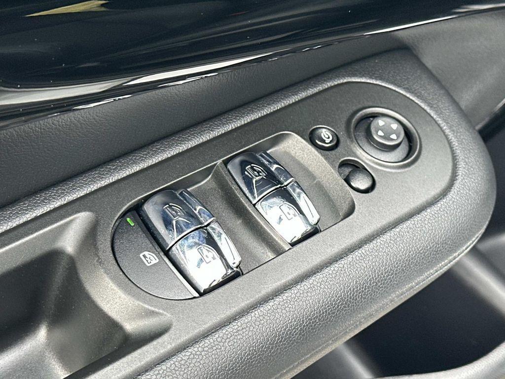 used 2023 MINI Clubman car, priced at $26,950