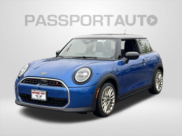 new 2025 MINI Hardtop car, priced at $38,465